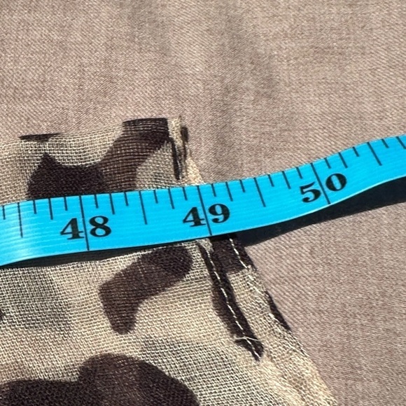 Twin Set Scarf Light weight. - Picture 3 of 4